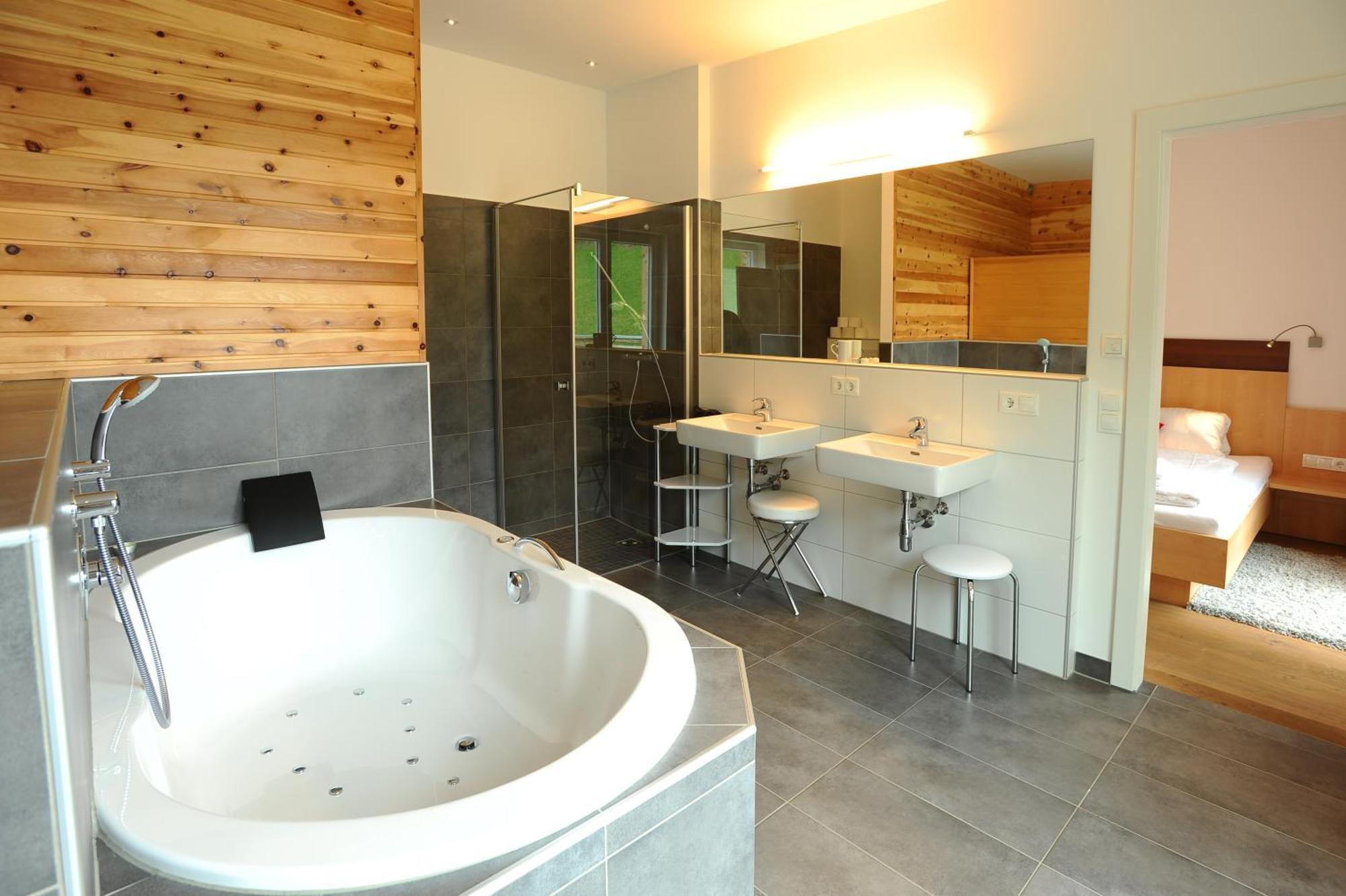 Penthouse Alpine Living Direkt An Der Skipiste By Schladmingurlaub Haus im Ennstal Kamer foto